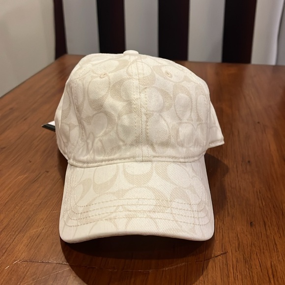 Coach New York Signature Ball Cap Hat Chalk new strap back - Picture 3 of 11
